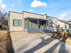 1207 E Russell Avenue , Carrollton Texas 75006