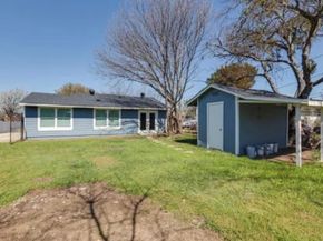 4330  Pensacola Court , Dallas Texas 75211