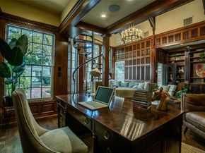 2916  Sale Street , Dallas Texas 75219