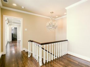 2916  Sale Street , Dallas Texas 75219