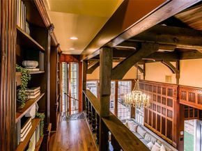 2916  Sale Street , Dallas Texas 75219