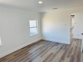 9009  Fairhaven Lane , Dallas Texas 75227