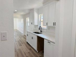 9009  Fairhaven Lane , Dallas Texas 75227