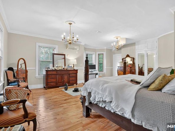 285 Maple Street, Englewood NJ 07631