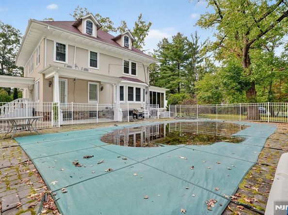 285 Maple Street, Englewood NJ 07631