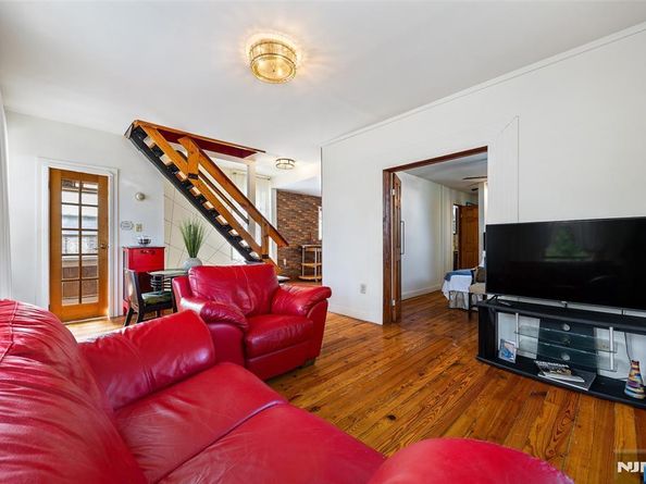 136 Central Boulevard, Palisades Park NJ 07650