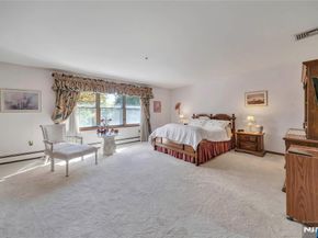 468 Morse Avenue, Ridgefield NJ 07657