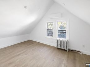 46 Garden Place, Edgewater NJ 07020