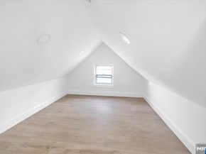 46 Garden Place, Edgewater NJ 07020