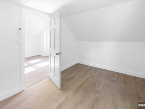 46 Garden Place, Edgewater NJ 07020