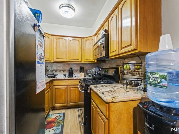 419 16th Street, Union City NJ 07087