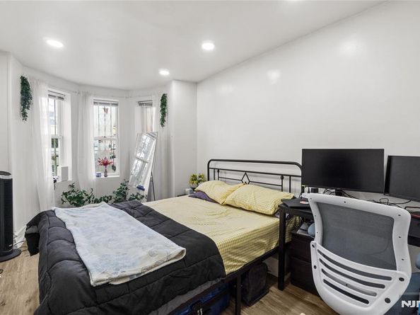 477 Mercer Street, Jersey City NJ 07306