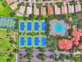 1947 NW 130th Ave, Pembroke Pines FL 33028