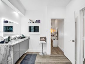 1947 NW 130th Ave, Pembroke Pines FL 33028
