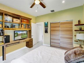 1947 NW 130th Ave, Pembroke Pines FL 33028