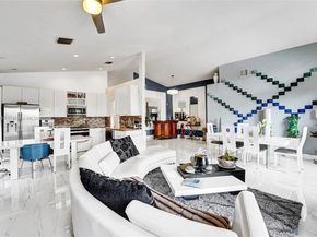 1947 NW 130th Ave, Pembroke Pines FL 33028