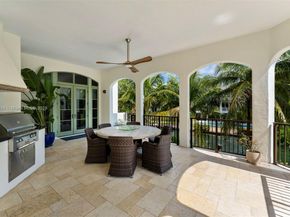 3305 S Moorings Way, Miami FL 33133