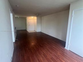 2810 N Oakland Forest Dr 108, Oakland Park FL 33309