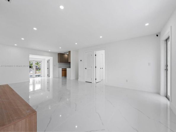 1007 Citrus Isle, Fort Lauderdale FL 33315