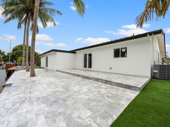 1007 Citrus Isle, Fort Lauderdale FL 33315