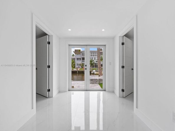 1007 Citrus Isle, Fort Lauderdale FL 33315