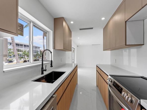 1007 Citrus Isle, Fort Lauderdale FL 33315