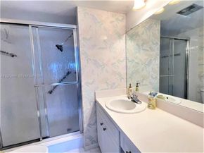 9900 Sunrise Lakes Blvd 210, Sunrise FL 33322