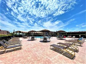 9900 Sunrise Lakes Blvd 210, Sunrise FL 33322