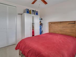 7401 Pines Blvd 221, Pembroke Pines FL 33024