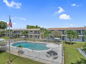 7401 Pines Blvd 221, Pembroke Pines FL 33024