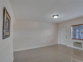 7401 Pines Blvd 221, Pembroke Pines FL 33024