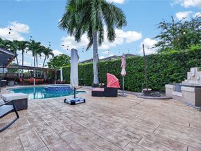 15201 SW 177th Ter, Miami FL 33187