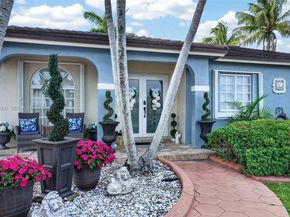15201 SW 177th Ter, Miami FL 33187