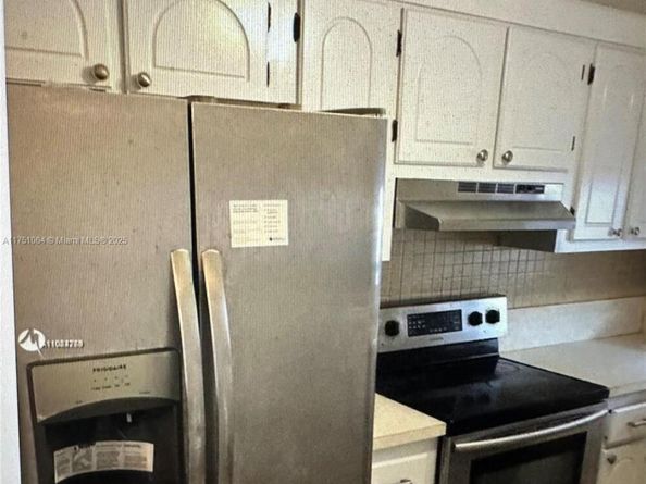 411 S Hollybrook Dr 308, Pembroke Pines FL 33025
