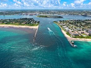 1809 Middleton Way, West Palm Beach FL 33409