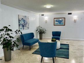 1000 Parkview Dr 107, Hallandale Beach FL 33009