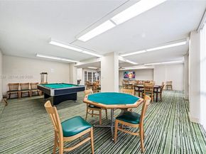 1000 Parkview Dr 107, Hallandale Beach FL 33009