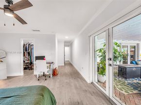 15930 SW 90th Ave, Palmetto Bay FL 33157