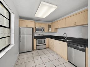 3545 Magellan Cir 3515, Aventura FL 33180