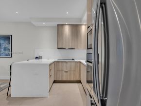 2851 SW 33rd Ct 2851, Miami FL 33133