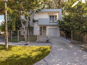 2851 SW 33rd Ct 2851, Miami FL 33133