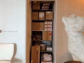 16385 Biscayne Blvd, North Miami Beach FL 33160