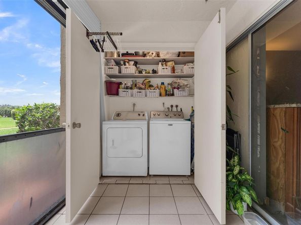 23380 Carolwood Ln 101, Boca Raton FL 33428