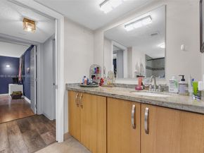 23380 Carolwood Ln 101, Boca Raton FL 33428