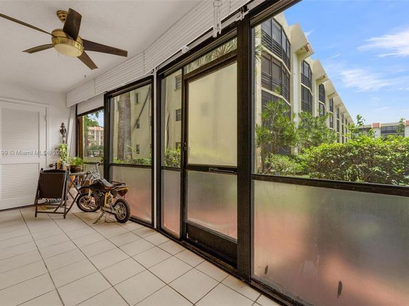 23380 Carolwood Ln 101, Boca Raton FL 33428