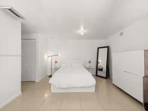 3449 NE 1 Ave L61, Miami FL 33137