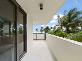 1623 Collins Ave 318, Miami Beach FL 33139