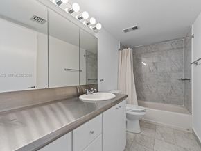 1623 Collins Ave 318, Miami Beach FL 33139