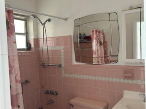 1355 NE 167th St 307, Miami FL 33162