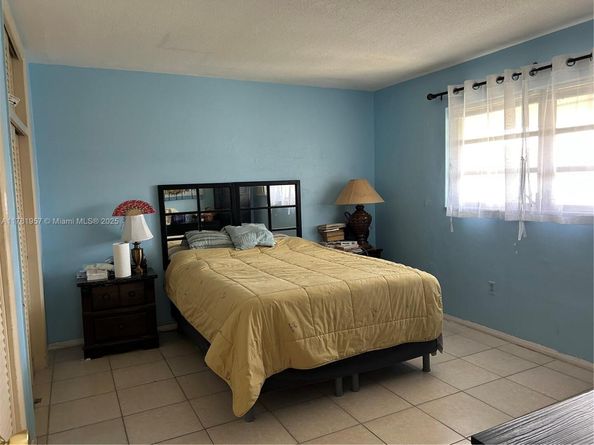 1355 NE 167th St 307, Miami FL 33162